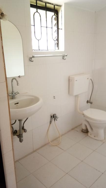 Joaquina'S Guest House Calangute Bagian luar foto