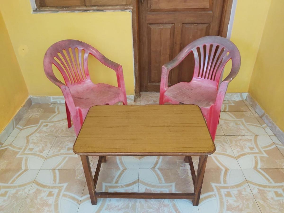 Joaquina'S Guest House Calangute Bagian luar foto